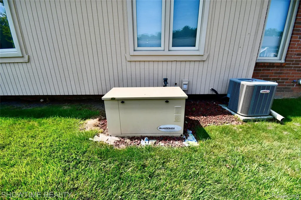 19017 Marisa Drive Clinton Charter Township MI 48038