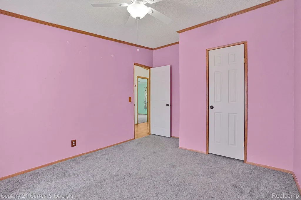 39253 Island Drive Huron Charter Township MI 48164