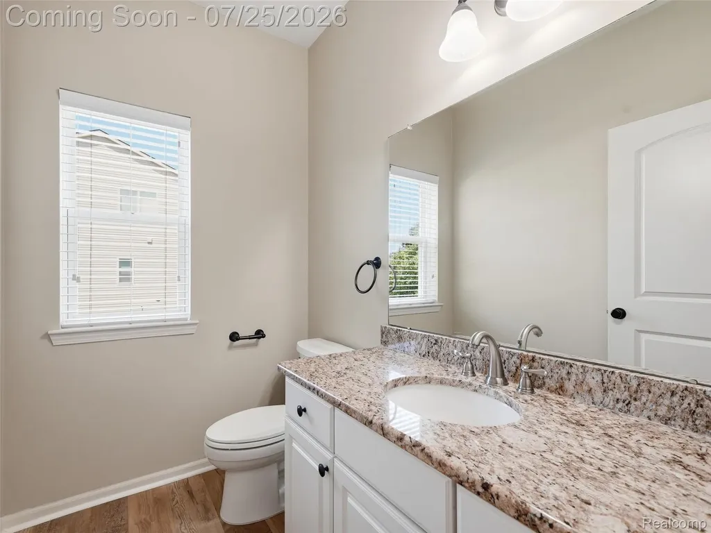 94 Blackberry Drive White Lake Charter Township MI 48386