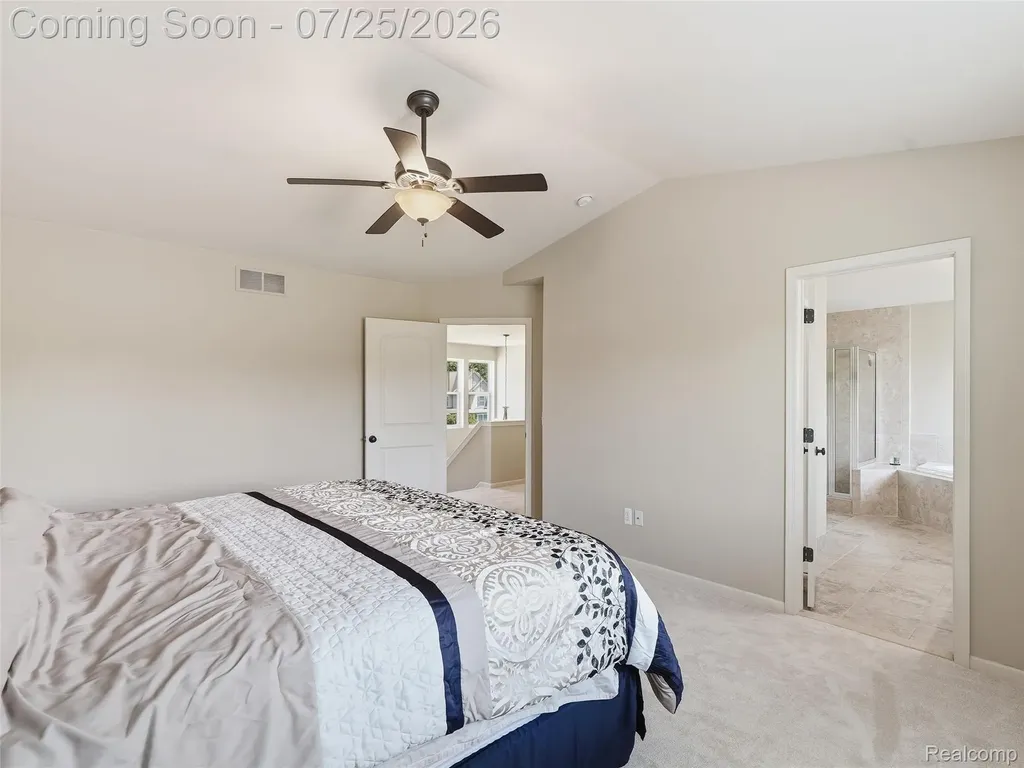 94 Blackberry Drive White Lake Charter Township MI 48386