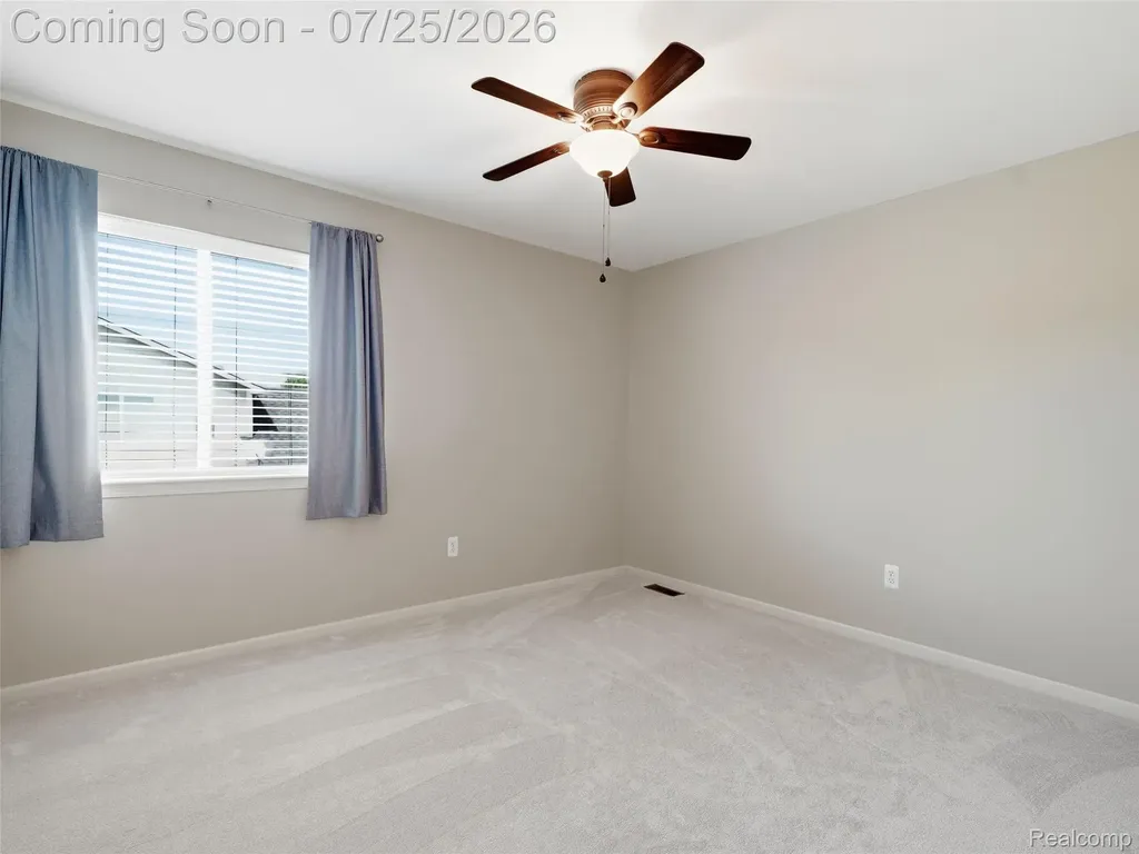 94 Blackberry Drive White Lake Charter Township MI 48386