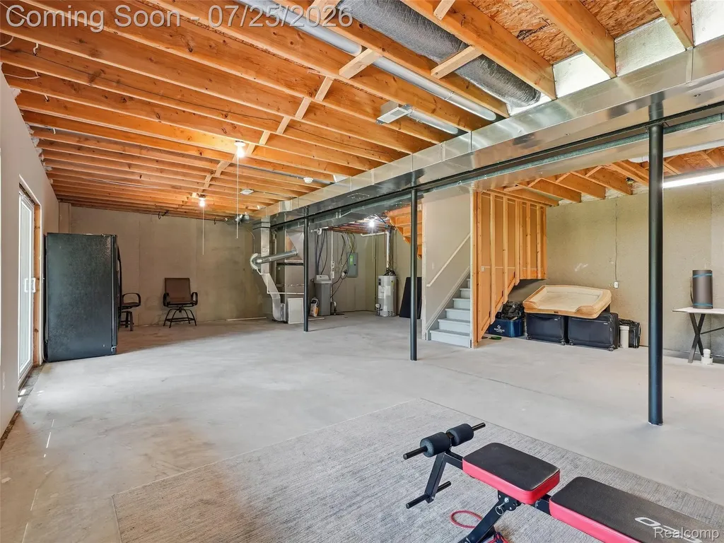 94 Blackberry Drive White Lake Charter Township MI 48386