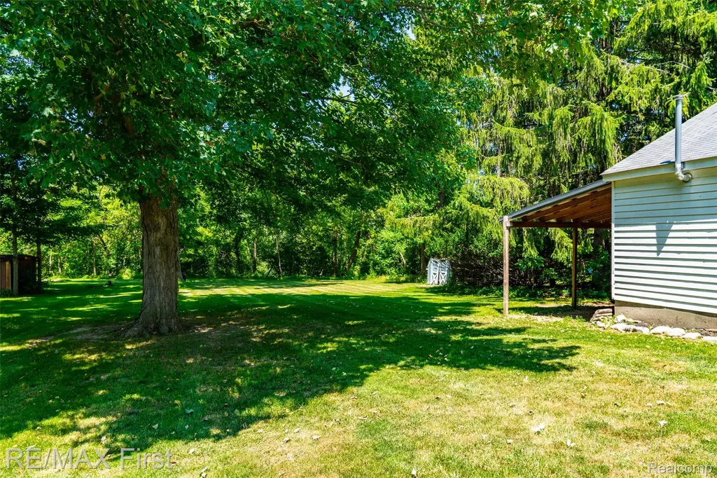 34741 Maple Street Memphis City MI 48041