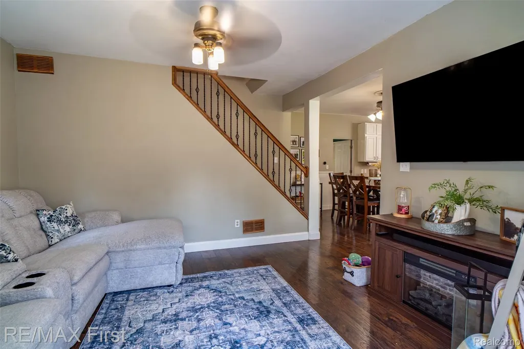 34741 Maple Street Memphis City MI 48041
