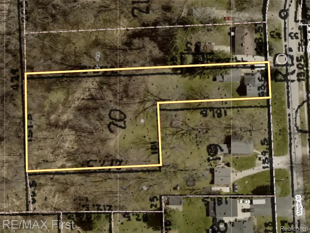 34741 Maple Street Memphis City MI 48041