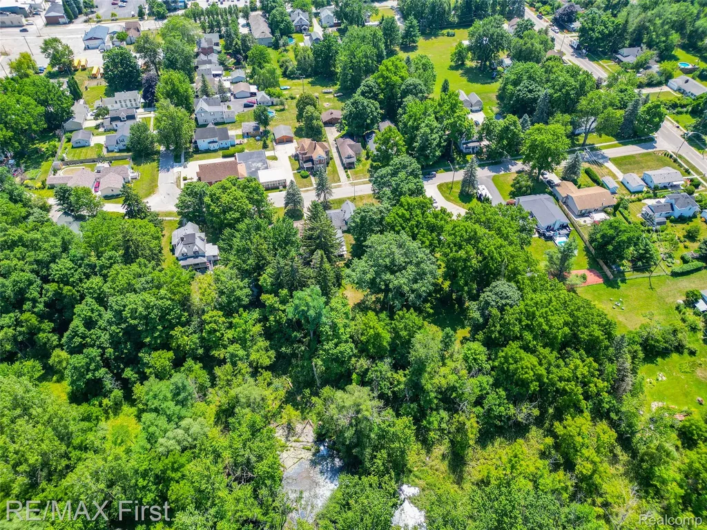 34741 Maple Street Memphis City MI 48041