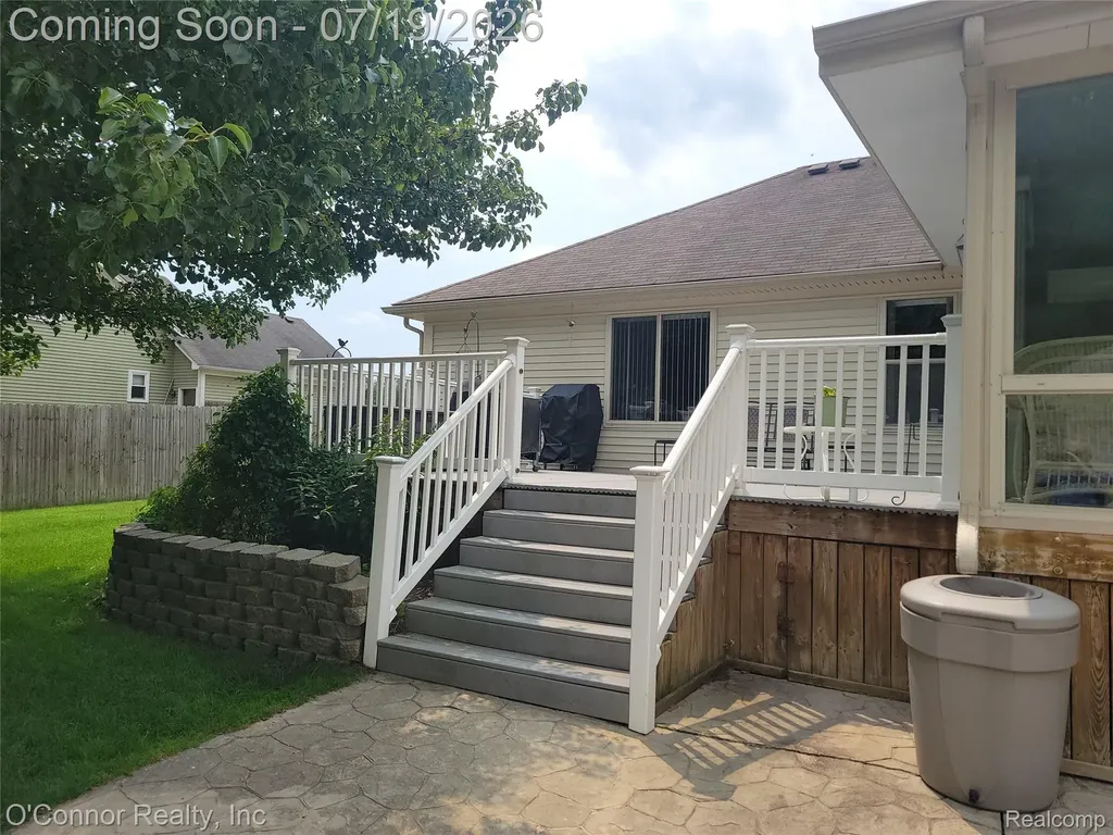 1038 Broad Ax Lane Kimball Township MI 48074