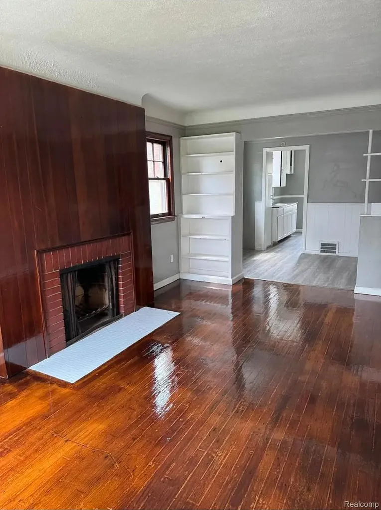 9541 Grandmont Avenue Detroit City MI 48227