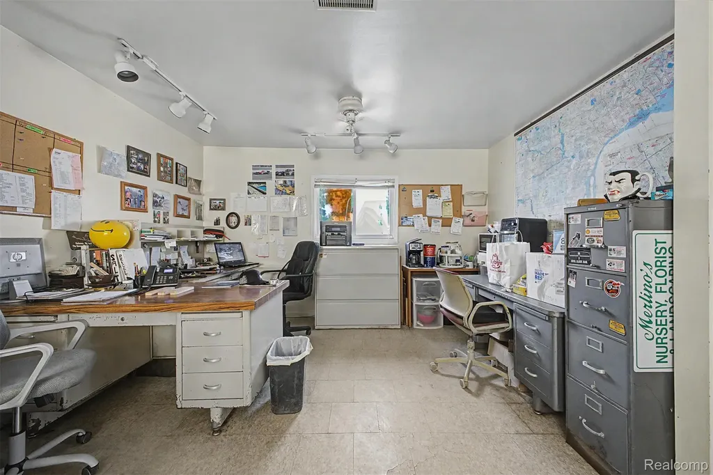 1287 S Merriman Road Westland City MI 48186