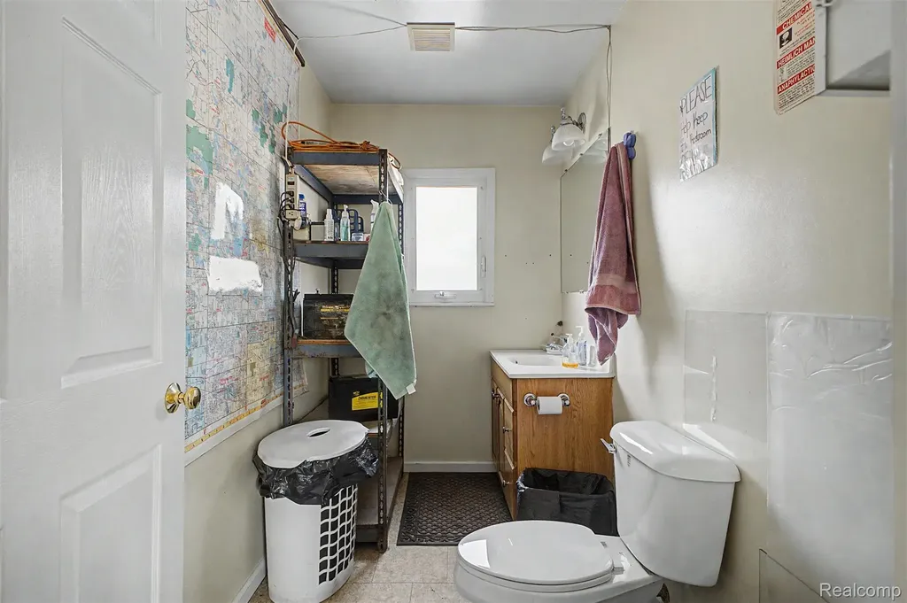 1287 S Merriman Road Westland City MI 48186