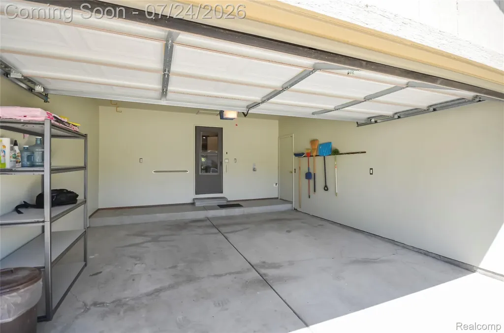 35535 Collingwood Drive Sterling Heights City MI 48312