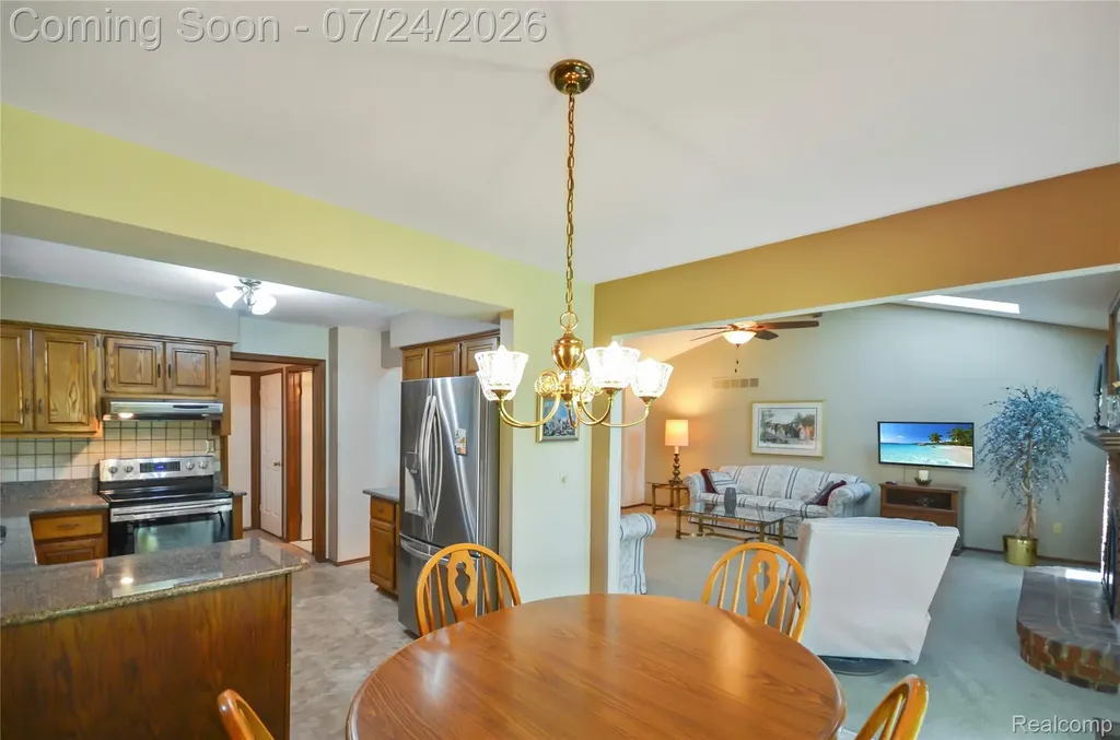 35535 Collingwood Drive Sterling Heights City MI 48312