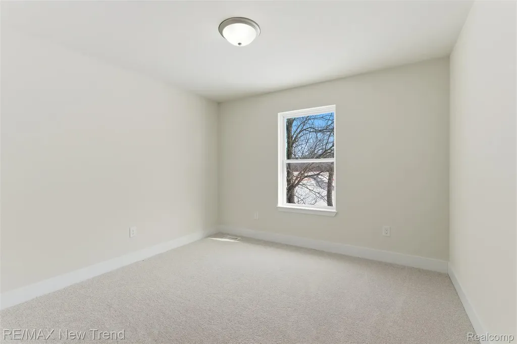 2388 Madison Street Wixom City MI 48393