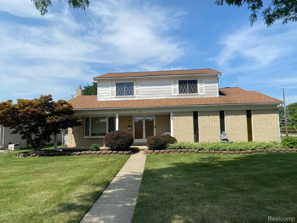 36745 Rowe Drive Sterling Heights City MI 48312