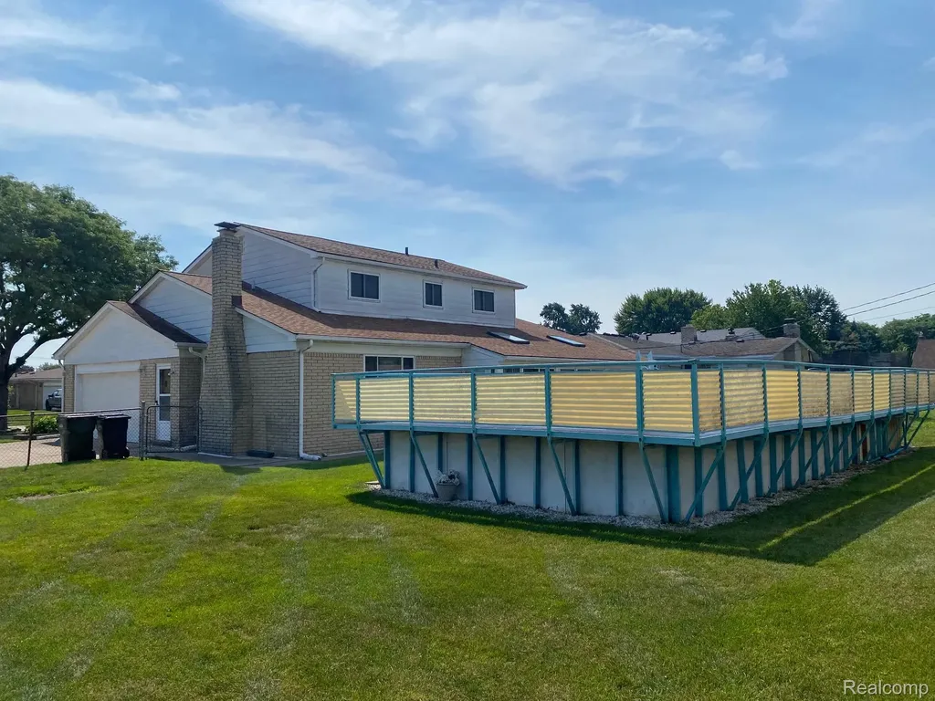 36745 Rowe Drive Sterling Heights City MI 48312