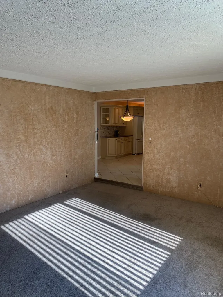 36745 Rowe Drive Sterling Heights City MI 48312