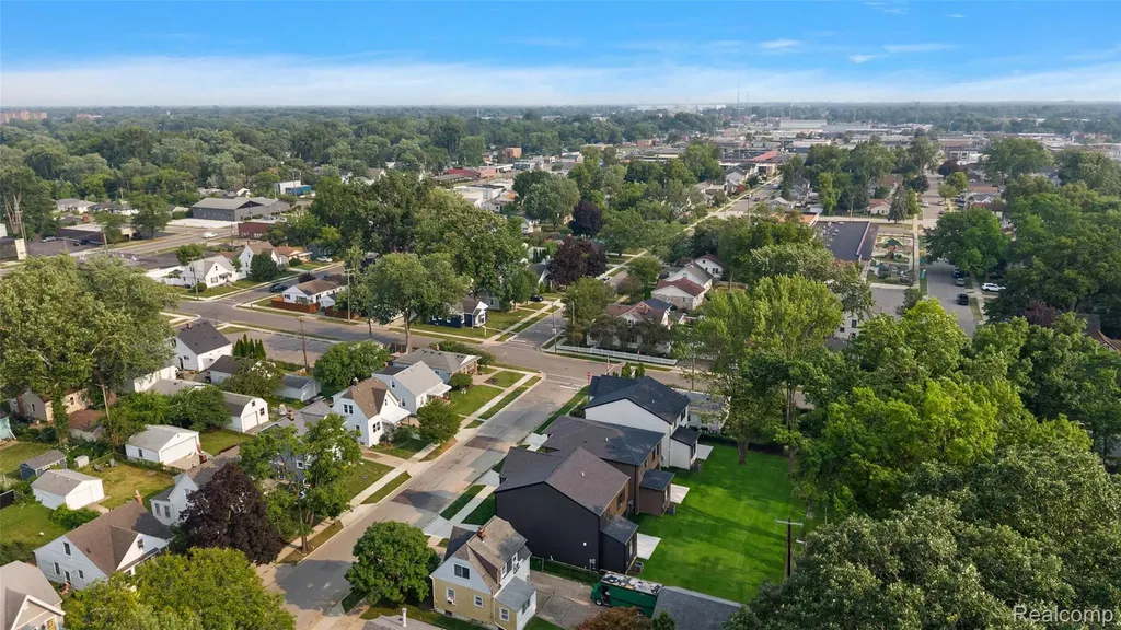 3139 Grayson Street Ferndale City MI 48220