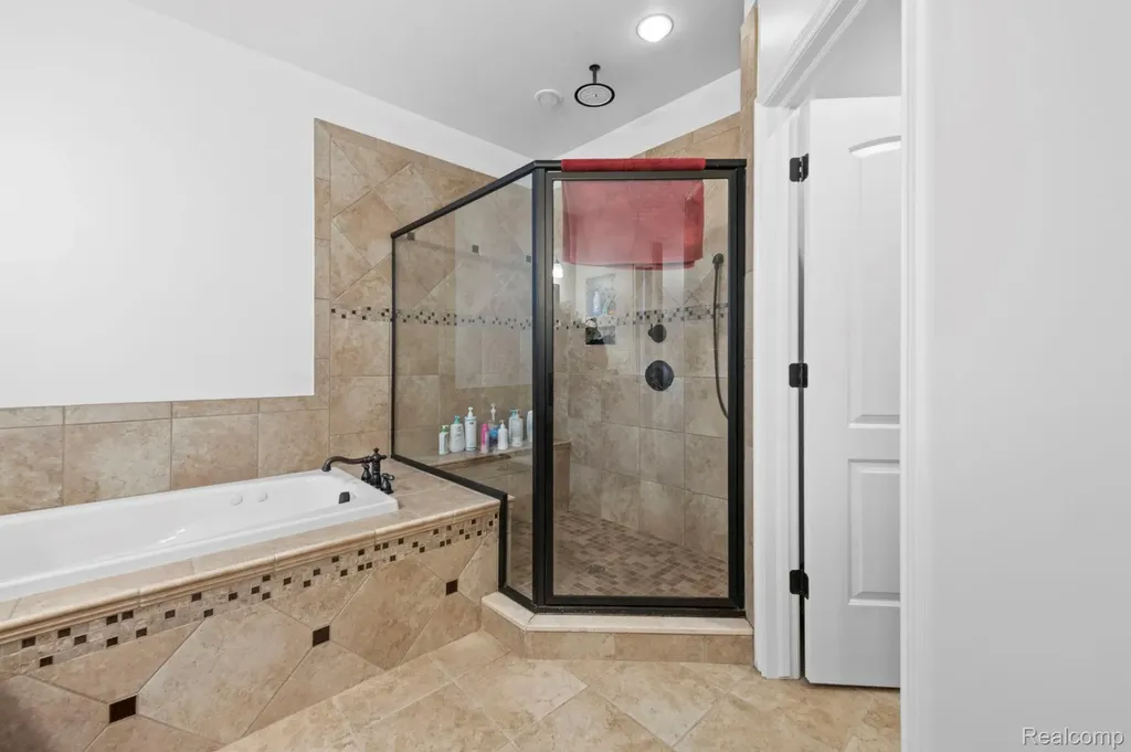 56555 Hartley Drive W Shelby Charter Township MI 48316