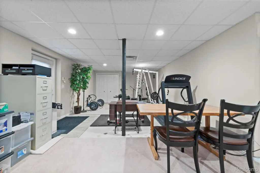 56555 Hartley Drive W Shelby Charter Township MI 48316