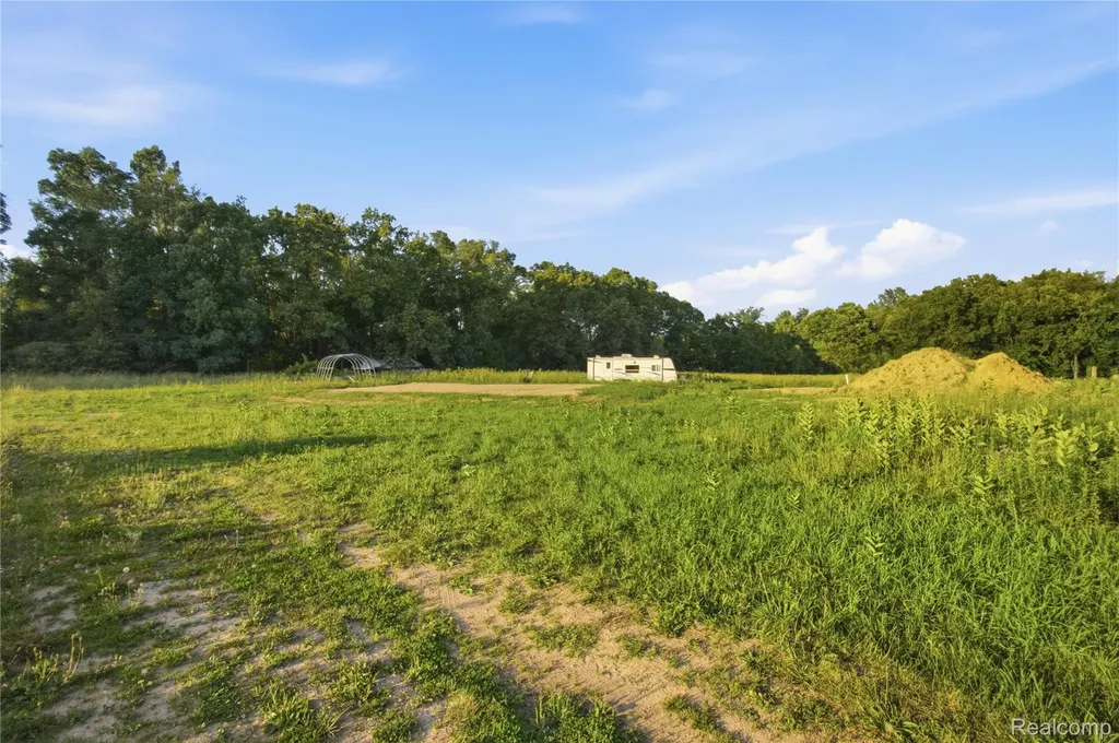 5300 W Allen Road Cohoctah Township MI 48836