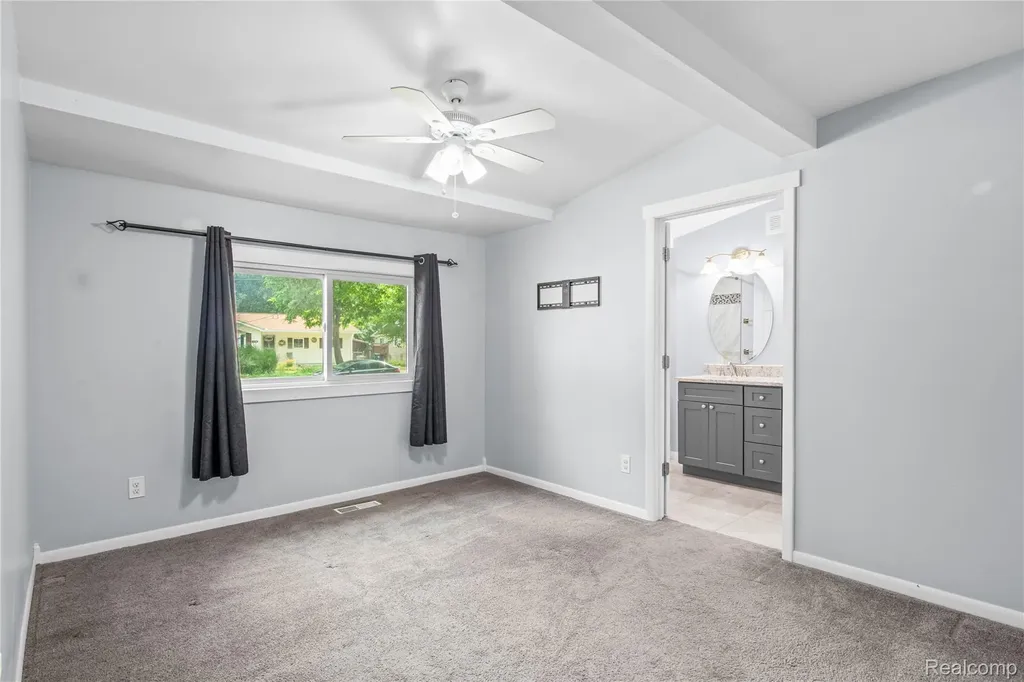 1145 Bayfield Street Orion Charter Township MI 48362