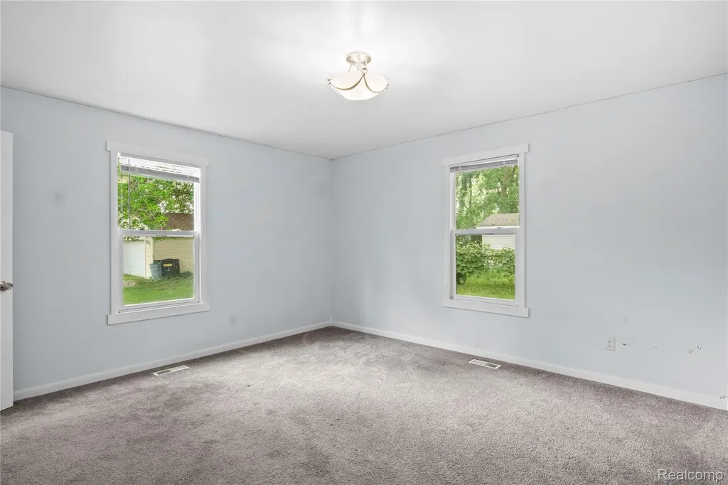 1145 Bayfield Street Orion Charter Township MI 48362