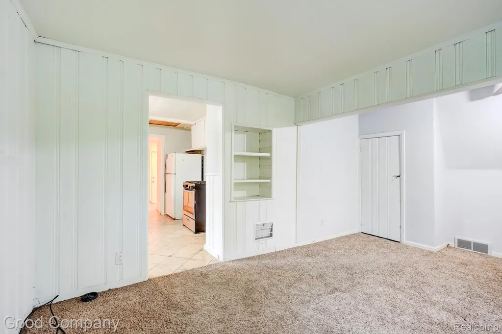 1936 Farrow Street Ferndale City MI 48220