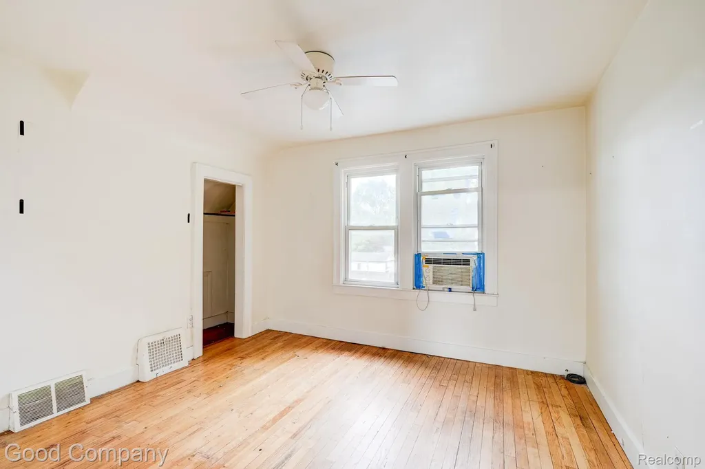 1936 Farrow Street Ferndale City MI 48220