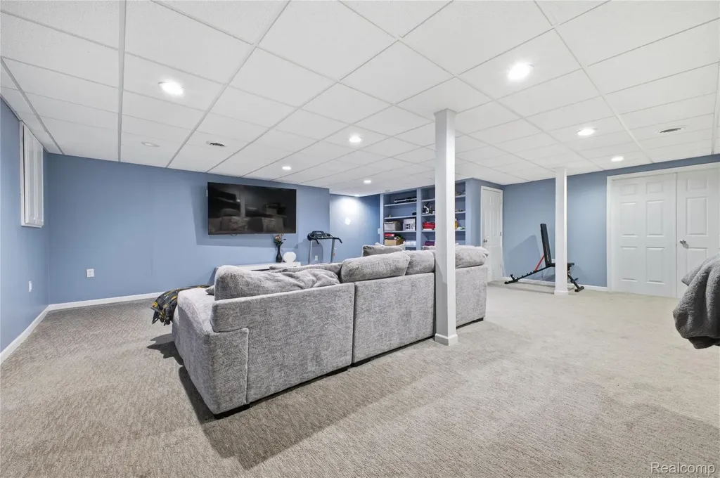 56291 Hastings Drive Macomb Township MI 48042