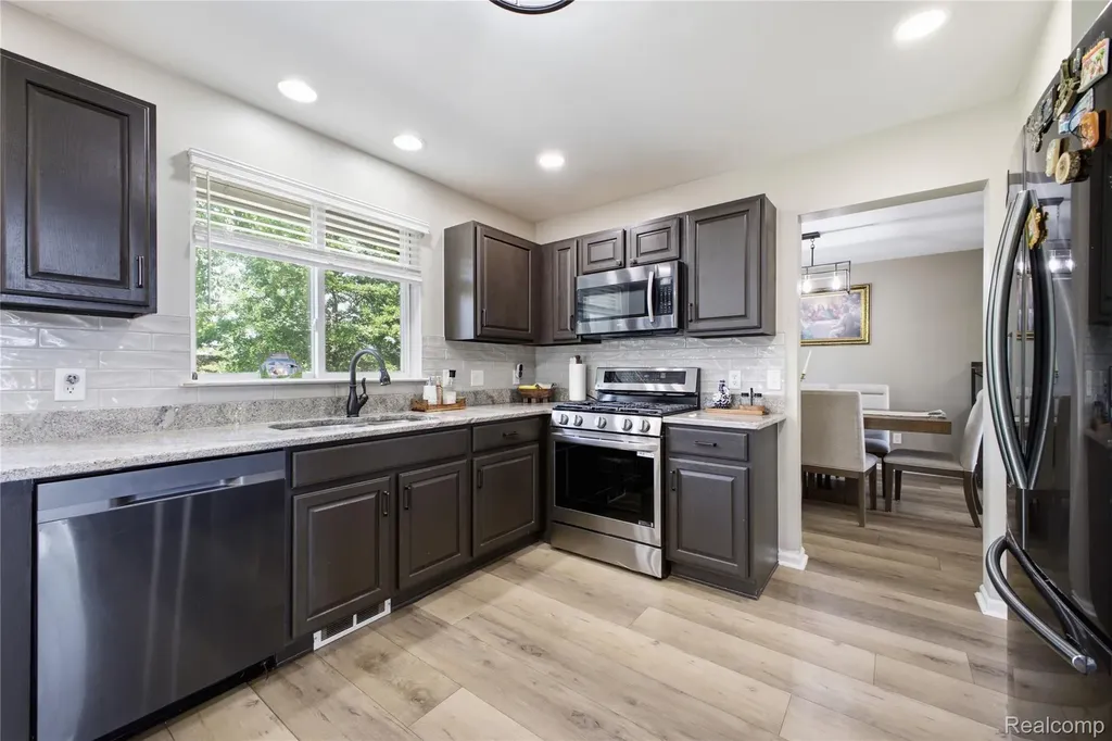56291 Hastings Drive Macomb Township MI 48042