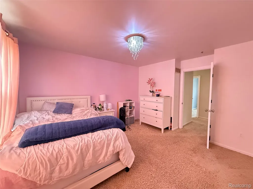 15584 Timbers Edge Drive Clinton Charter Township MI 48035