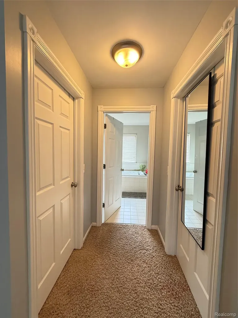 15584 Timbers Edge Drive Clinton Charter Township MI 48035