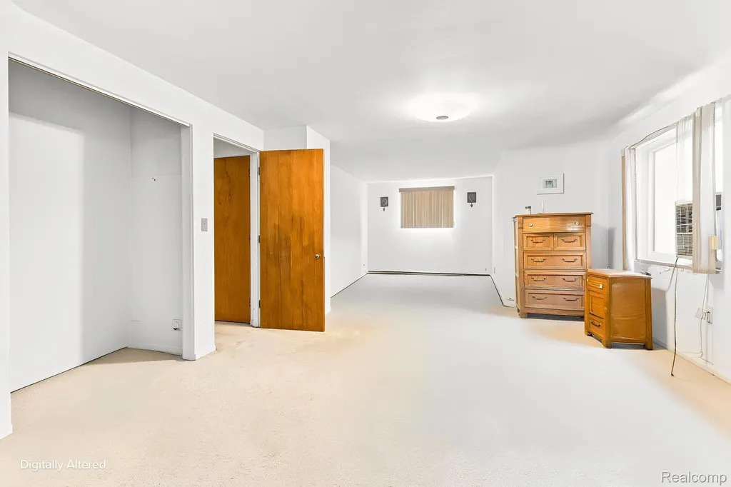 9735 Dolan Road Columbus Township MI 48063