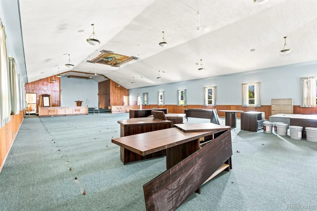 9735 Dolan Road Columbus Township MI 48063
