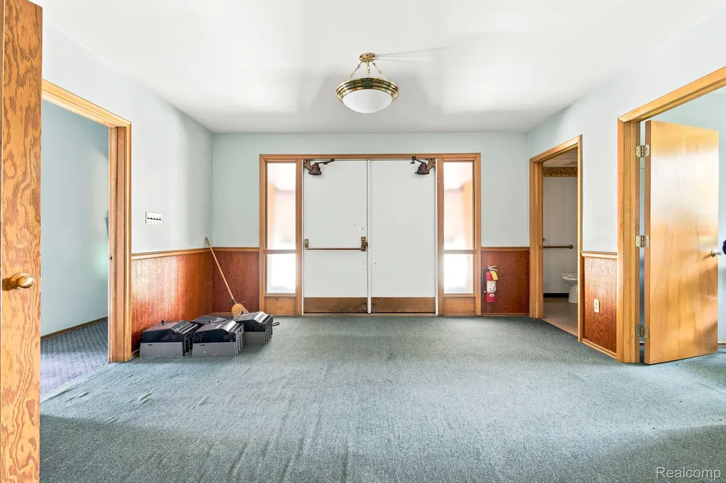 9735 Dolan Road Columbus Township MI 48063