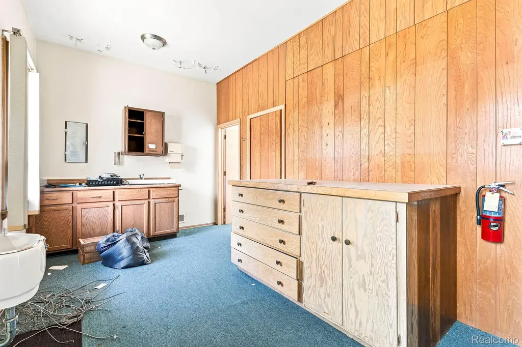 9735 Dolan Road Columbus Township MI 48063