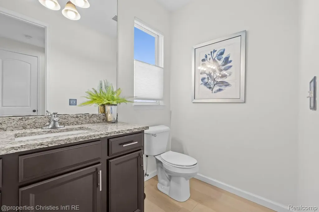 578 Red Bank Drive White Lake Charter Township MI 48386