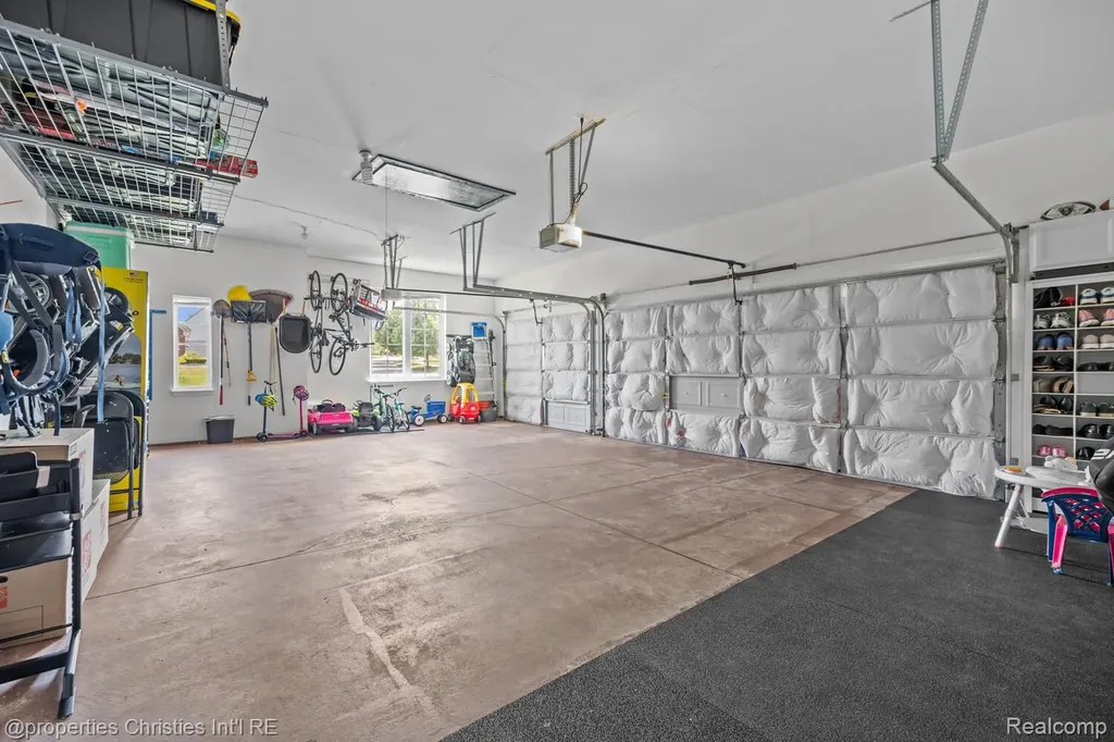 578 Red Bank Drive White Lake Charter Township MI 48386