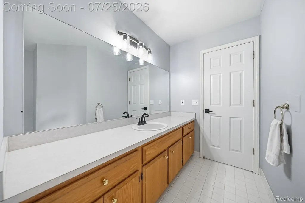 54049 Carnation Drive Macomb Township MI 48042