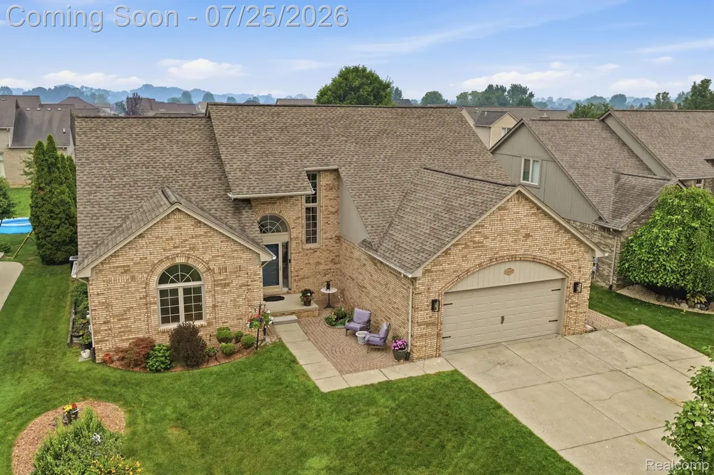 54049 Carnation Drive Macomb Township MI 48042