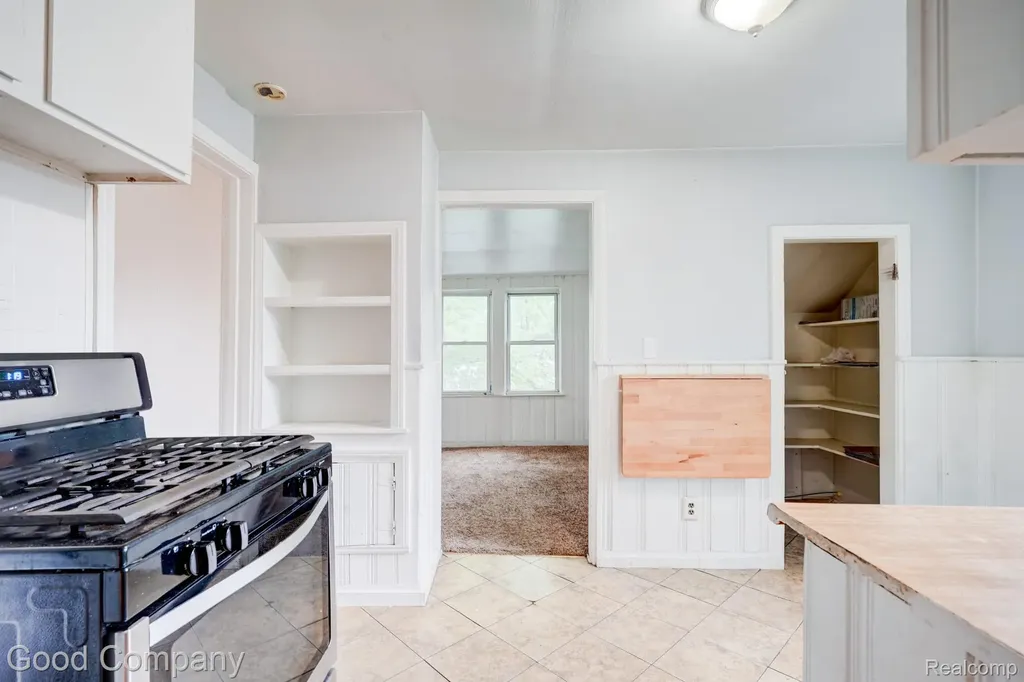 1936 Farrow Street Ferndale City MI 48220