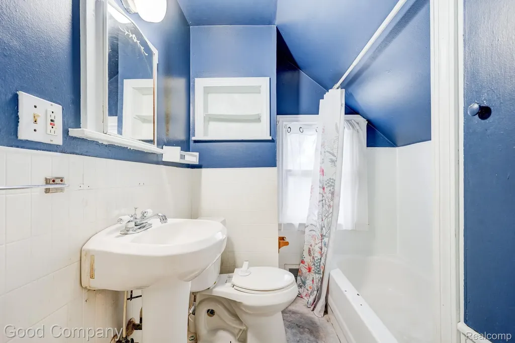 1936 Farrow Street Ferndale City MI 48220