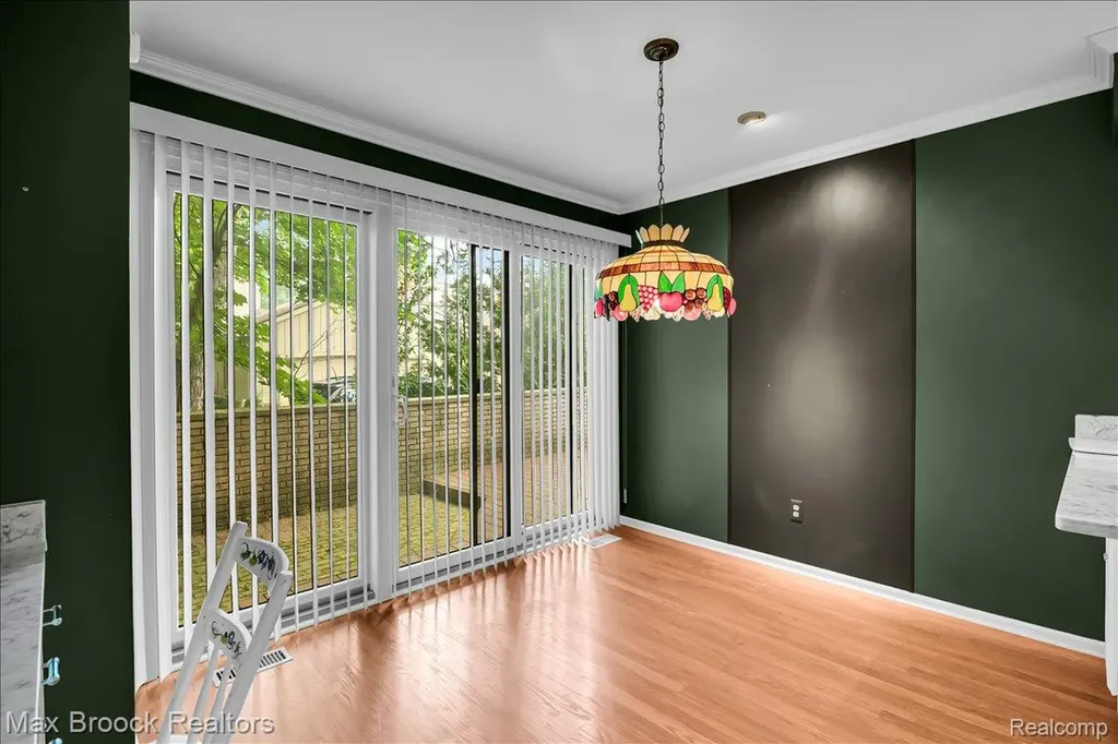 1180 Glenpointe Court Bloomfield Hills City MI 48304