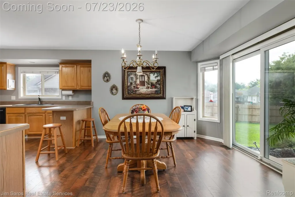 18500 Autumnwood Drive Clinton Charter Township MI 48035