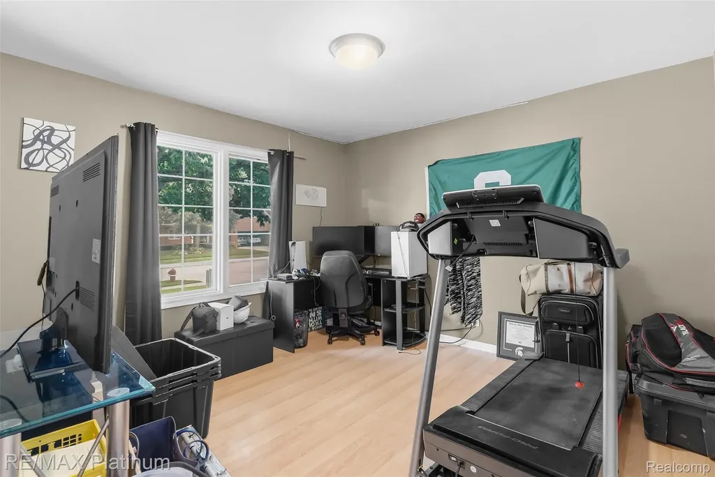 52655 Chestnut Grove Lane Shelby Charter Township MI 48316