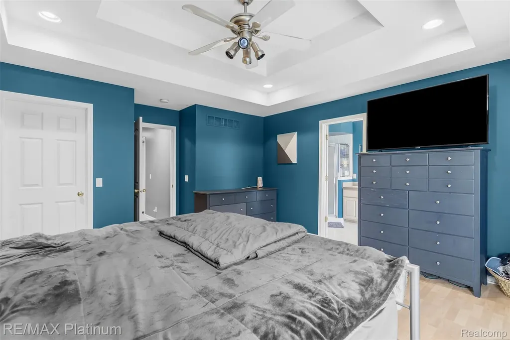 52655 Chestnut Grove Lane Shelby Charter Township MI 48316