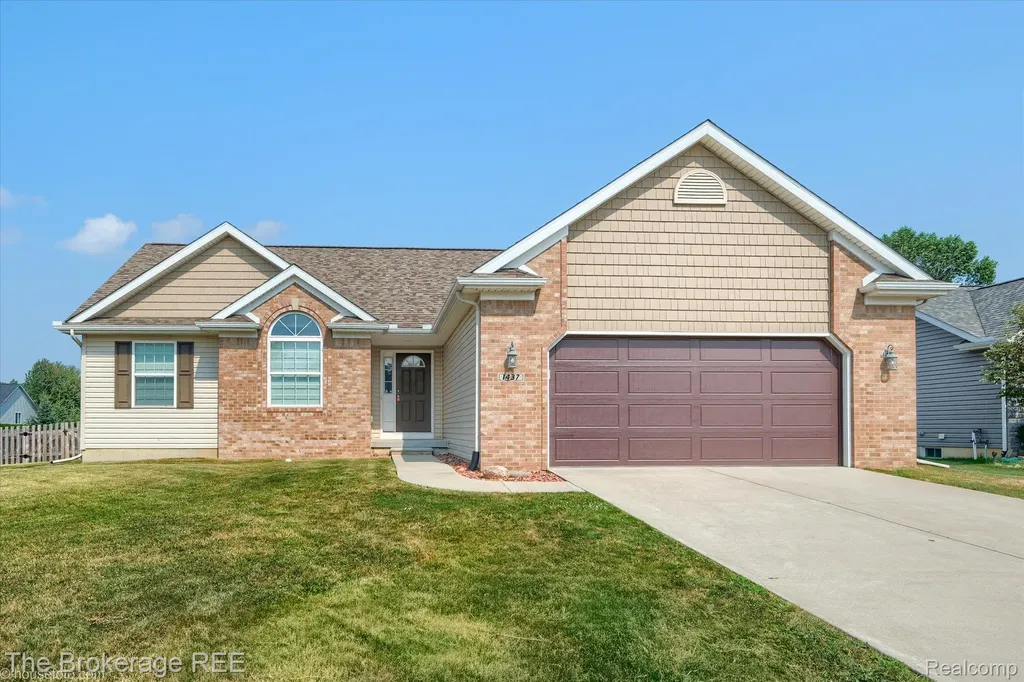 1437 Pondview Drive Davison Township MI 48423