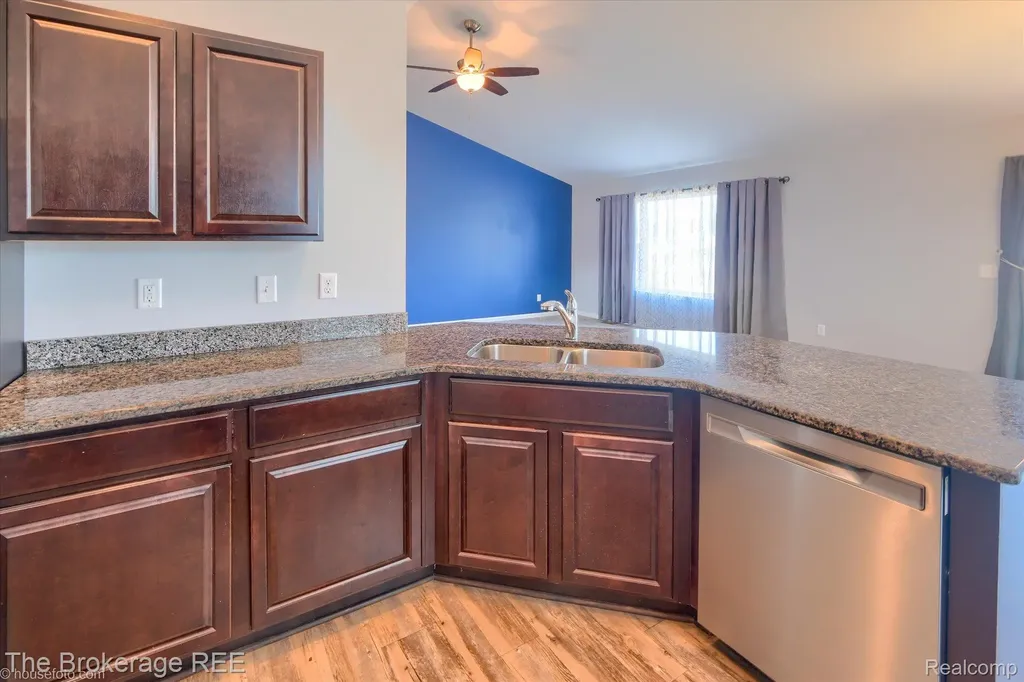 1437 Pondview Drive Davison Township MI 48423