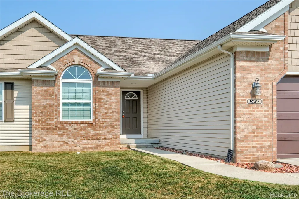 1437 Pondview Drive Davison Township MI 48423