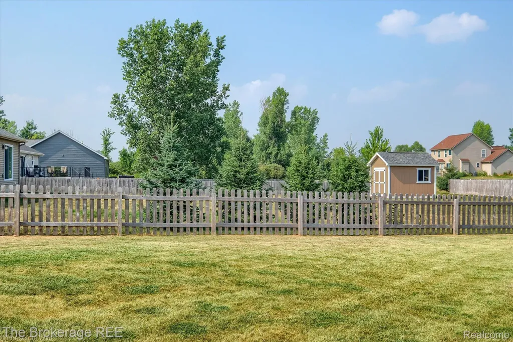 1437 Pondview Drive Davison Township MI 48423
